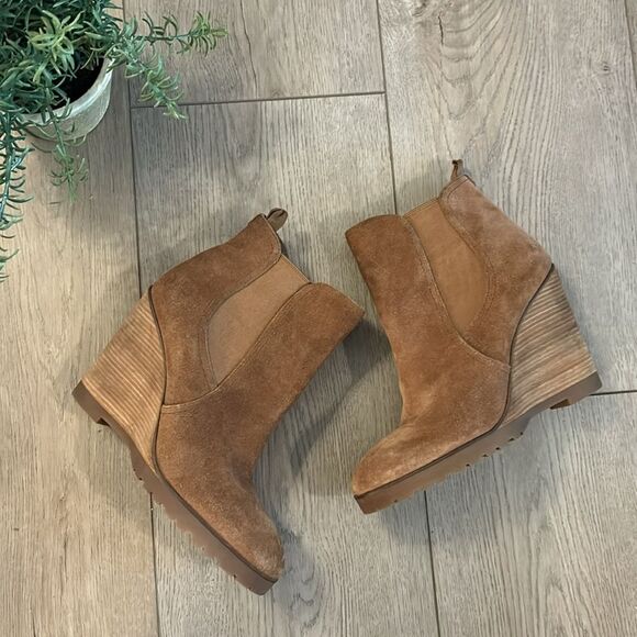 MICHAEL KORS THEA GENUINE SUEDE WEDGE ANKLE BOOTIES CHESTNUT BROWN SIZE 9.5 - Picture 2 of 9